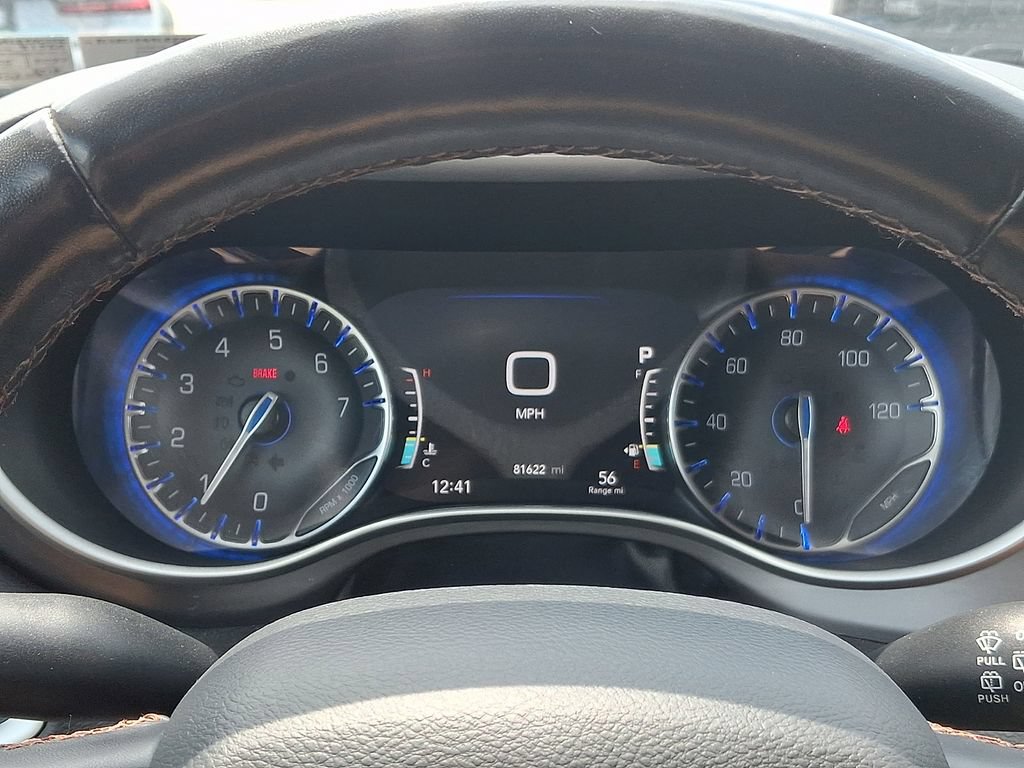 Used 2020 Chrysler Pacifica Touring-L Plus FWD image 21