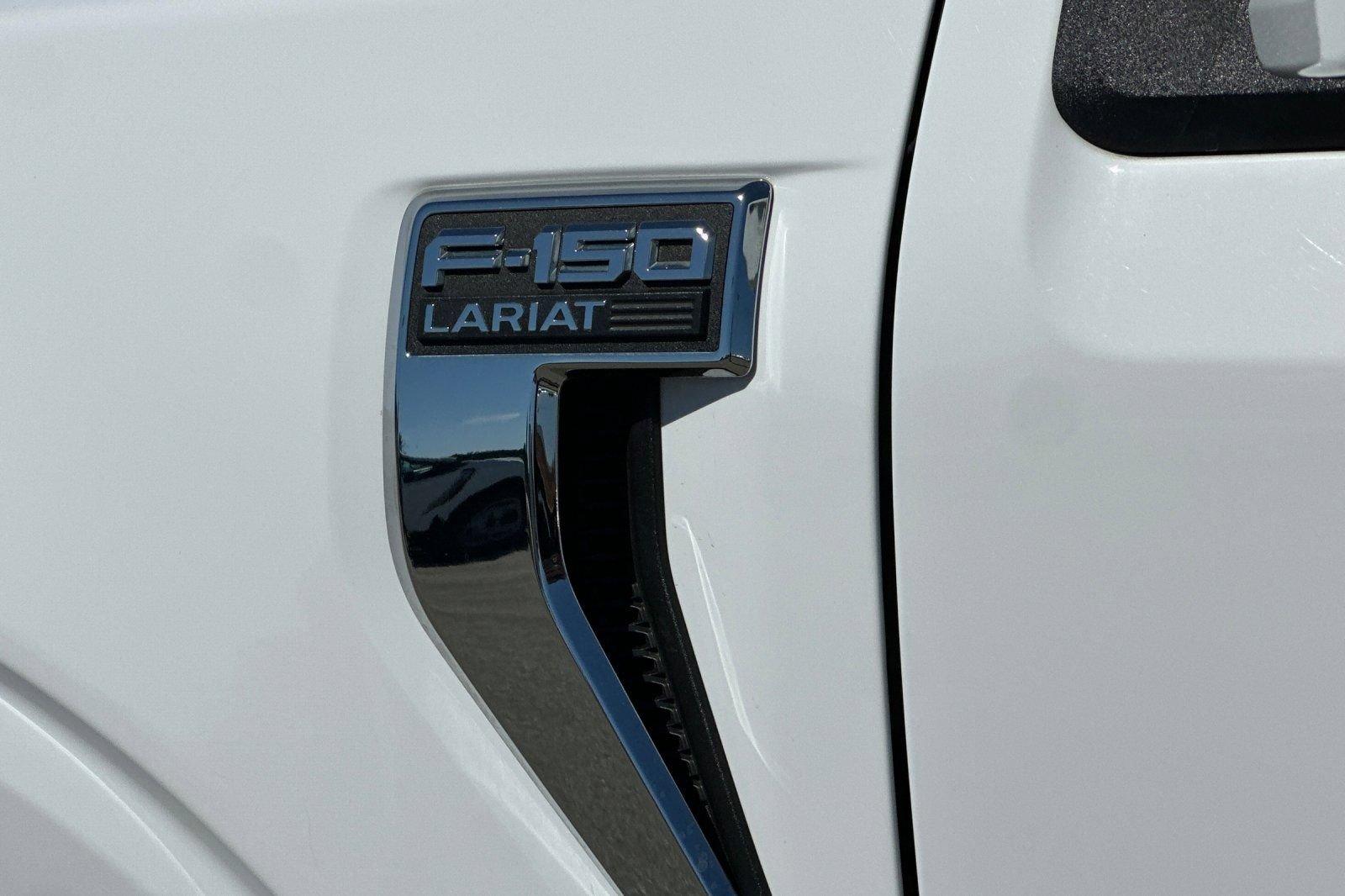 Used 2022 Ford F150 Lariat w/ Equipment Group 501A Mid AWD/4WD image 33