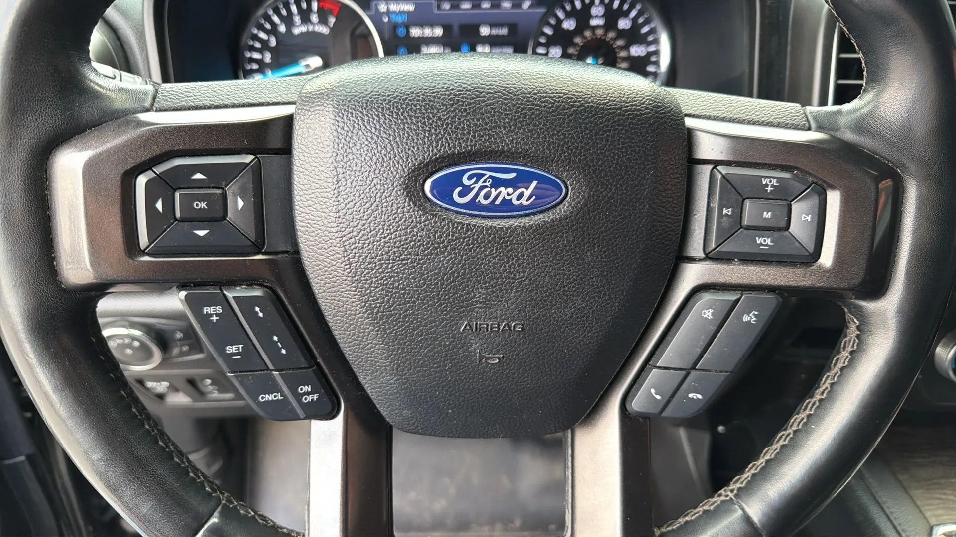 Used 2021 Ford Expedition Max Limited image 23