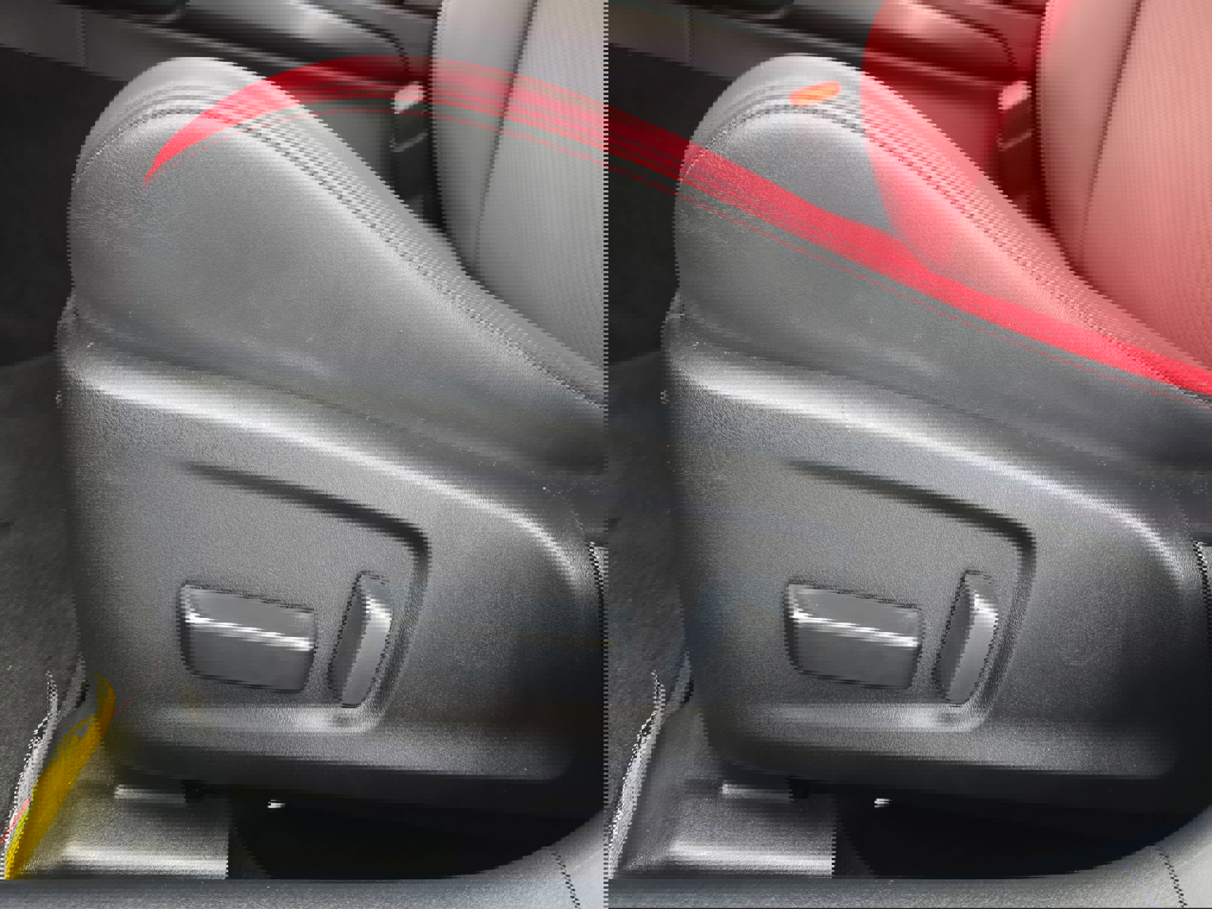 Used 2024 Lexus IS 300 IS 300 w/ Comfort Package image 27