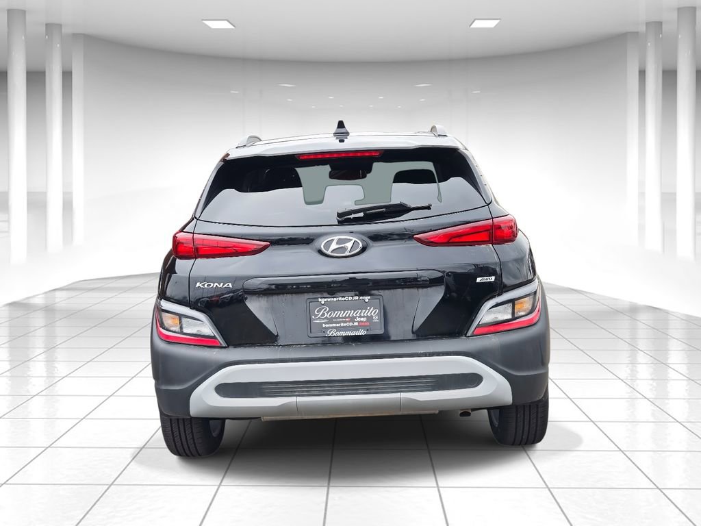 Used 2023 Hyundai Kona SEL image 4