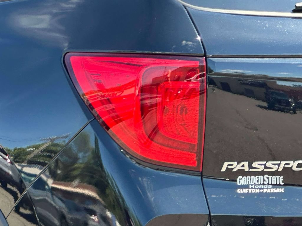 Certified 2024 Honda Passport EX-L image 8