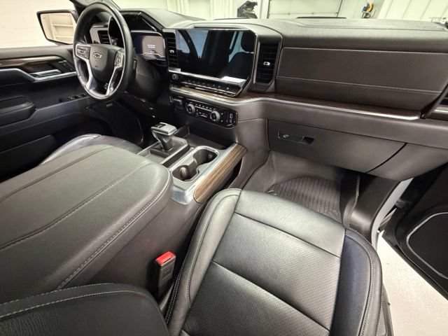 Certified 2024 Chevrolet Silverado 1500 LT Trail Boss w/ Convenience Package II AWD/4WD image 28