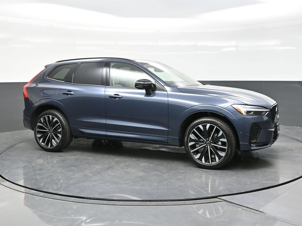 New 2026 Volvo XC60 B5 Ultra w/ Climate Package AWD/4WD image 8