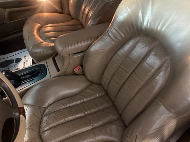 Used 2000 Chrysler 300M 4D Sedan image 6