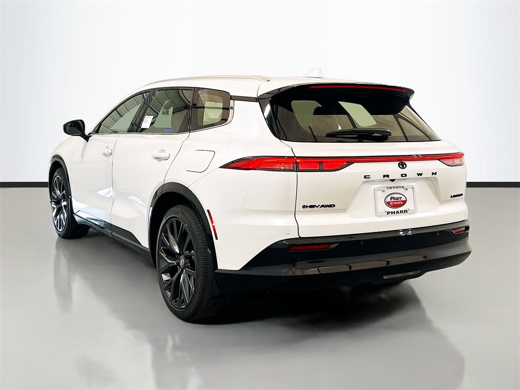 New 2025 Toyota Crown Signia image 6