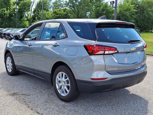 Certified 2024 Chevrolet Equinox LS w/ Driver Confidence II Package FWD image 4