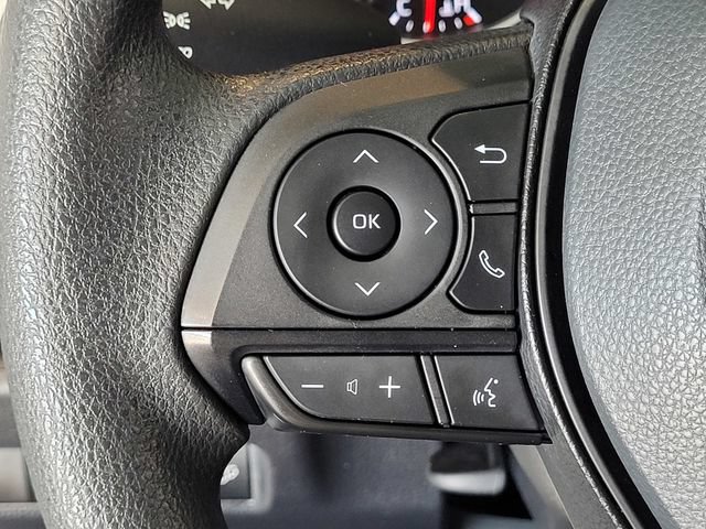 Used 2022 Toyota RAV4 XLE w/ Convenience Package FWD image 24