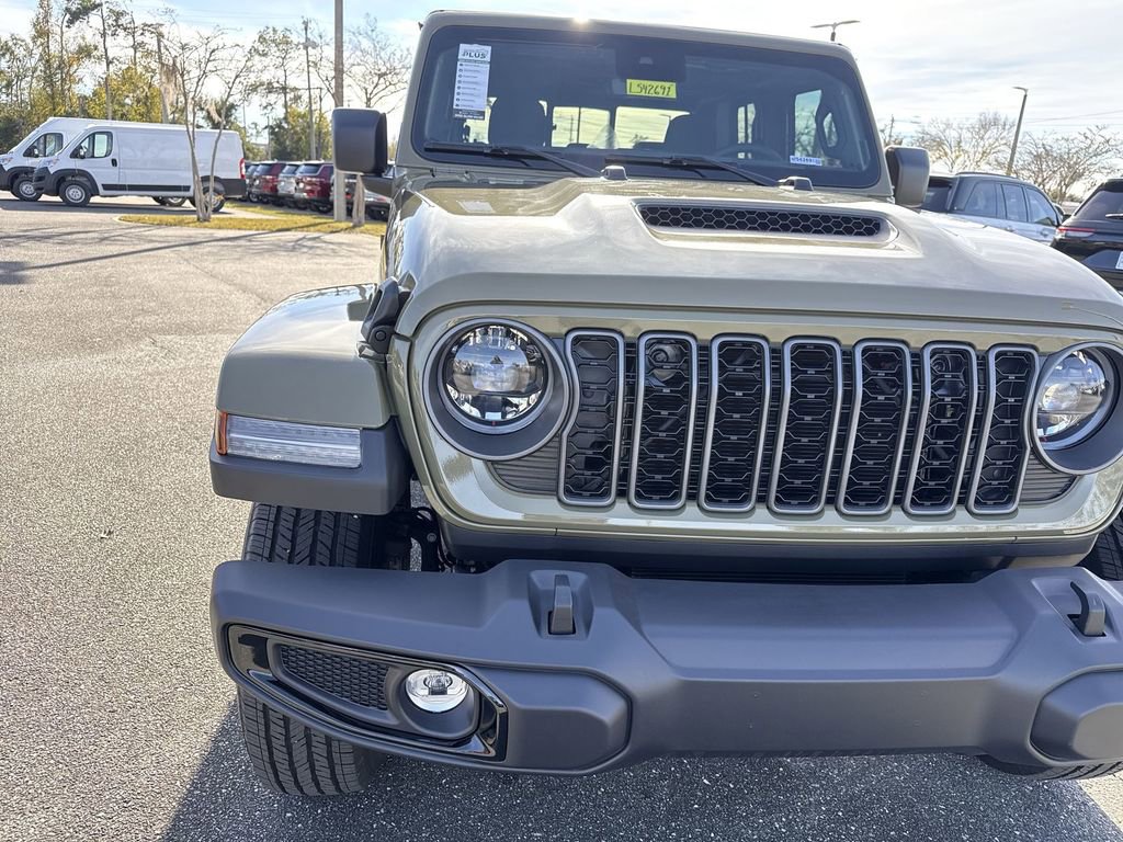 New 2025 Jeep Gladiator Sport image 9