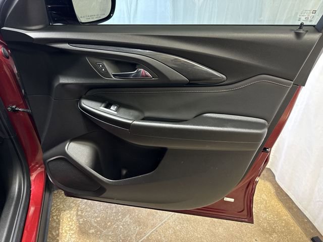 Used 2023 Chevrolet TrailBlazer RS w/ Convenience Package FWD image 25