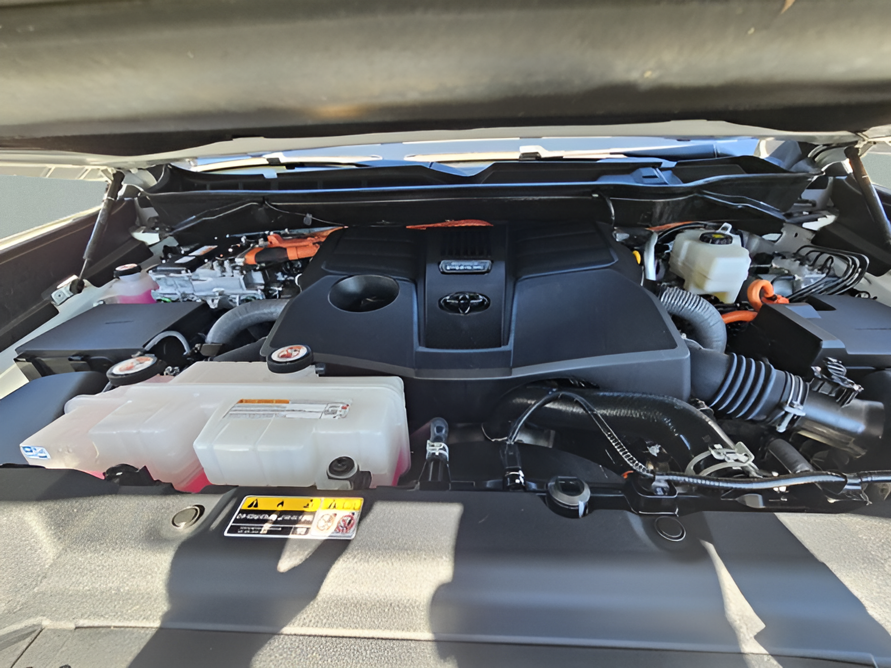 Used 2024 Toyota Tundra Capstone AWD/4WD image 9
