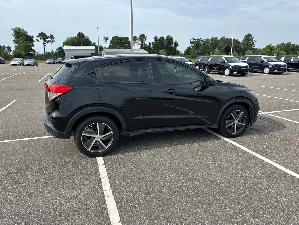 Used 2022 Honda HR-V EX image 5