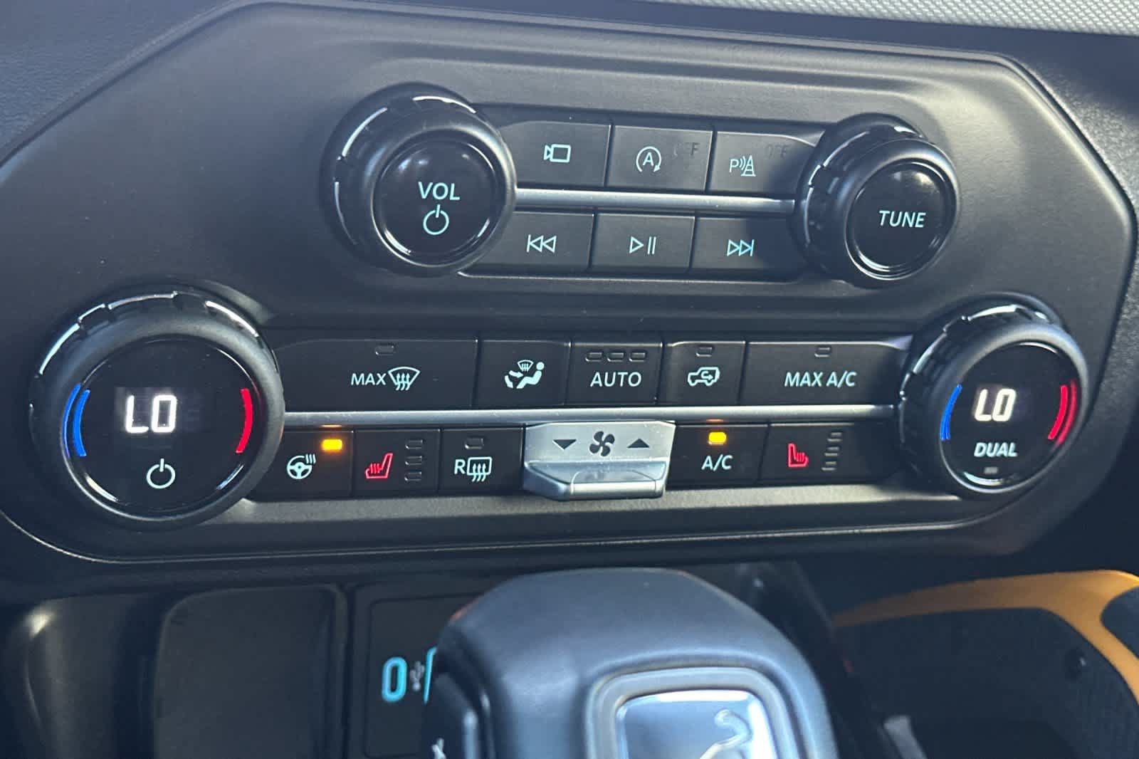 Used 2023 Ford Bronco Badlands AWD/4WD image 21