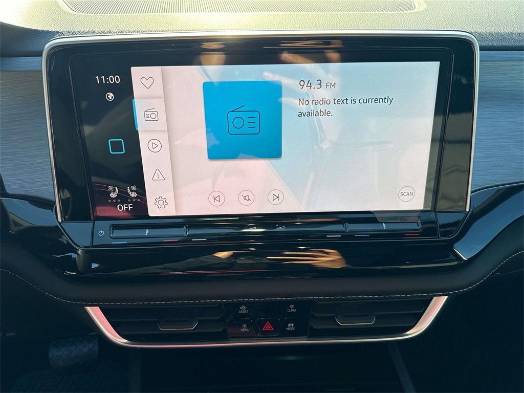 New 2026 Volkswagen Atlas Cross Sport SE image 18