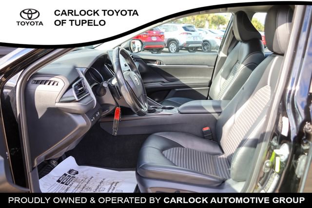 Used 2023 Toyota Camry SE FWD image 9