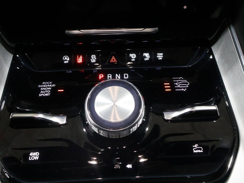 Used 2024 Jeep Wagoneer Series II w/ Convenience Group I image 36