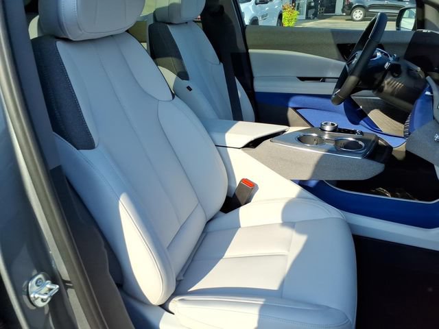 New 2027 Cadillac Optiq Luxury AWD/4WD image 22