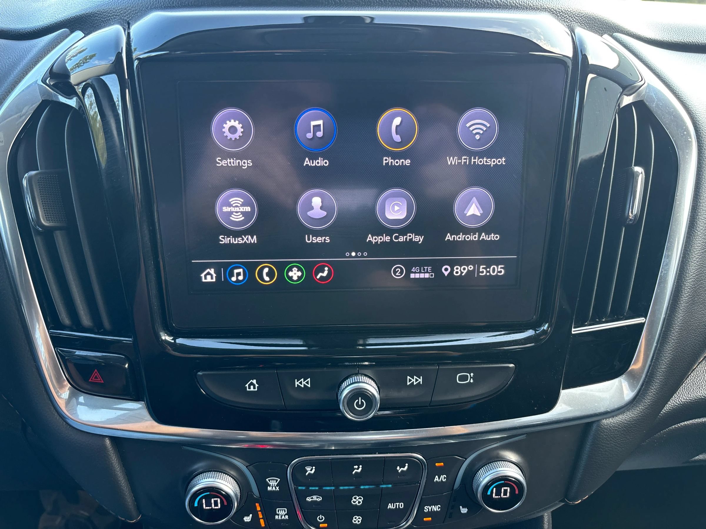 Used 2021 Chevrolet Traverse LT AWD/4WD image 42