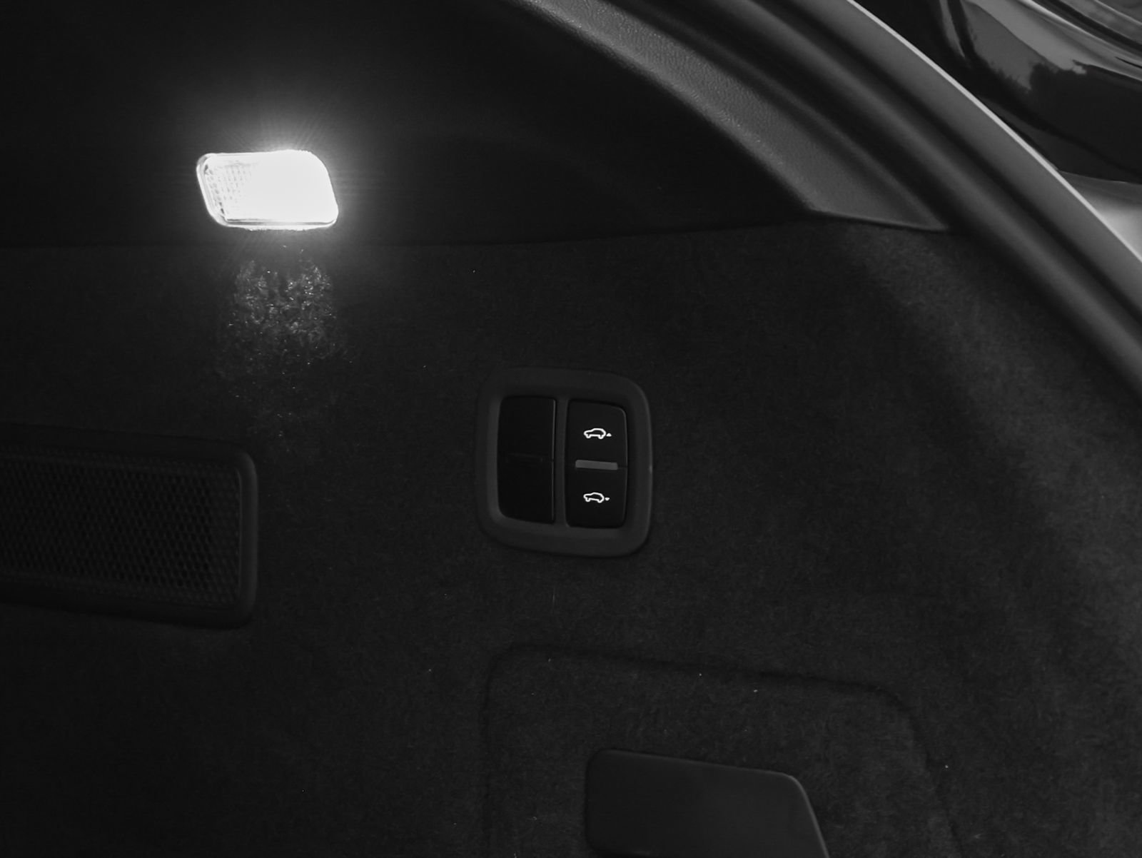 Certified 2023 Porsche Cayenne GTS AWD/4WD image 20