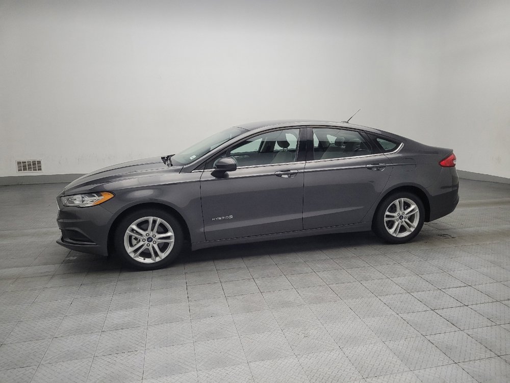 Used 2018 Ford Fusion S image 2