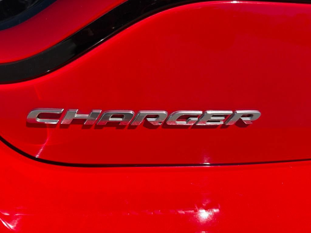 Used 2022 Dodge Charger SXT RWD image 28