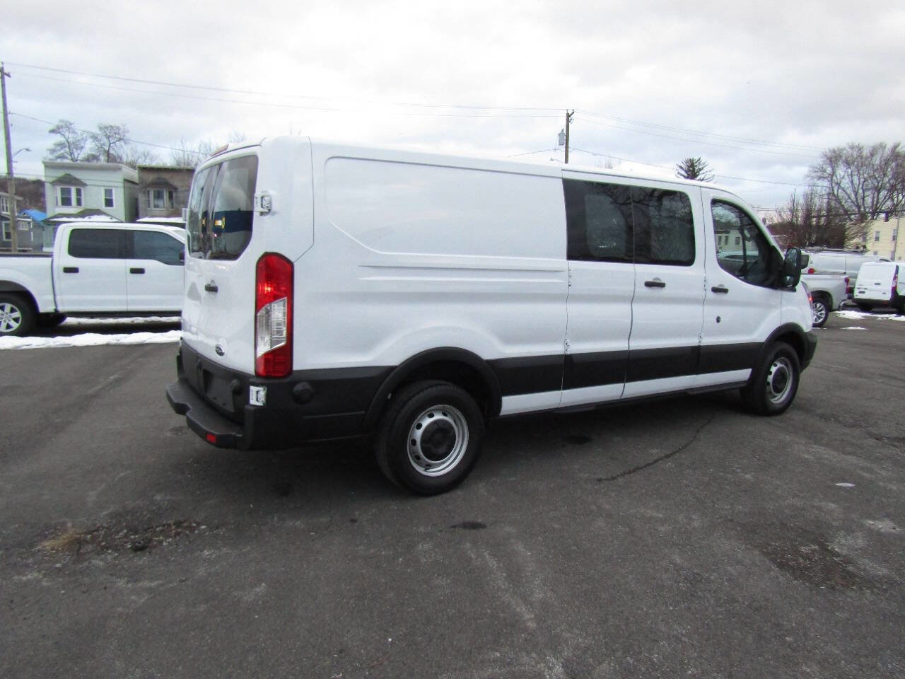 Used 2019 Ford Transit 250 148 Low Roof RWD image 37