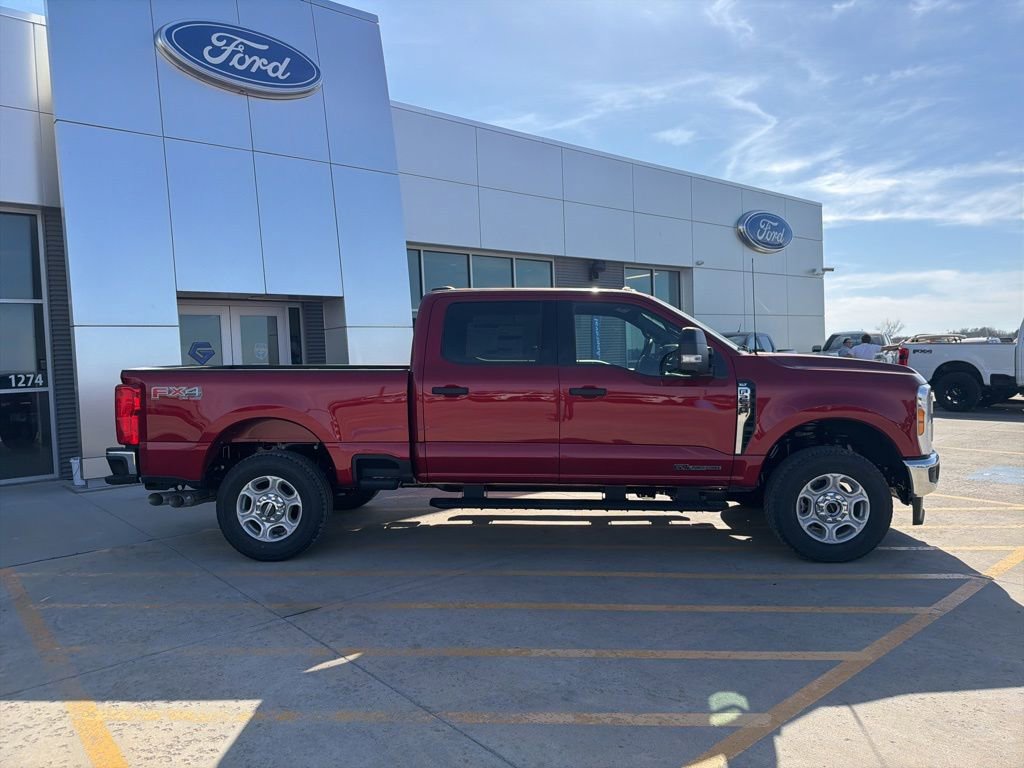 New 2026 Ford F250 4x4 Crew Cab Super Duty image 7
