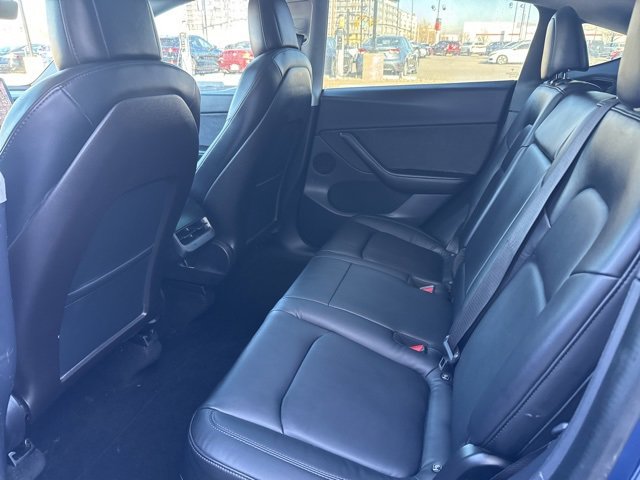 Used 2020 Tesla Model Y Long Range image 18