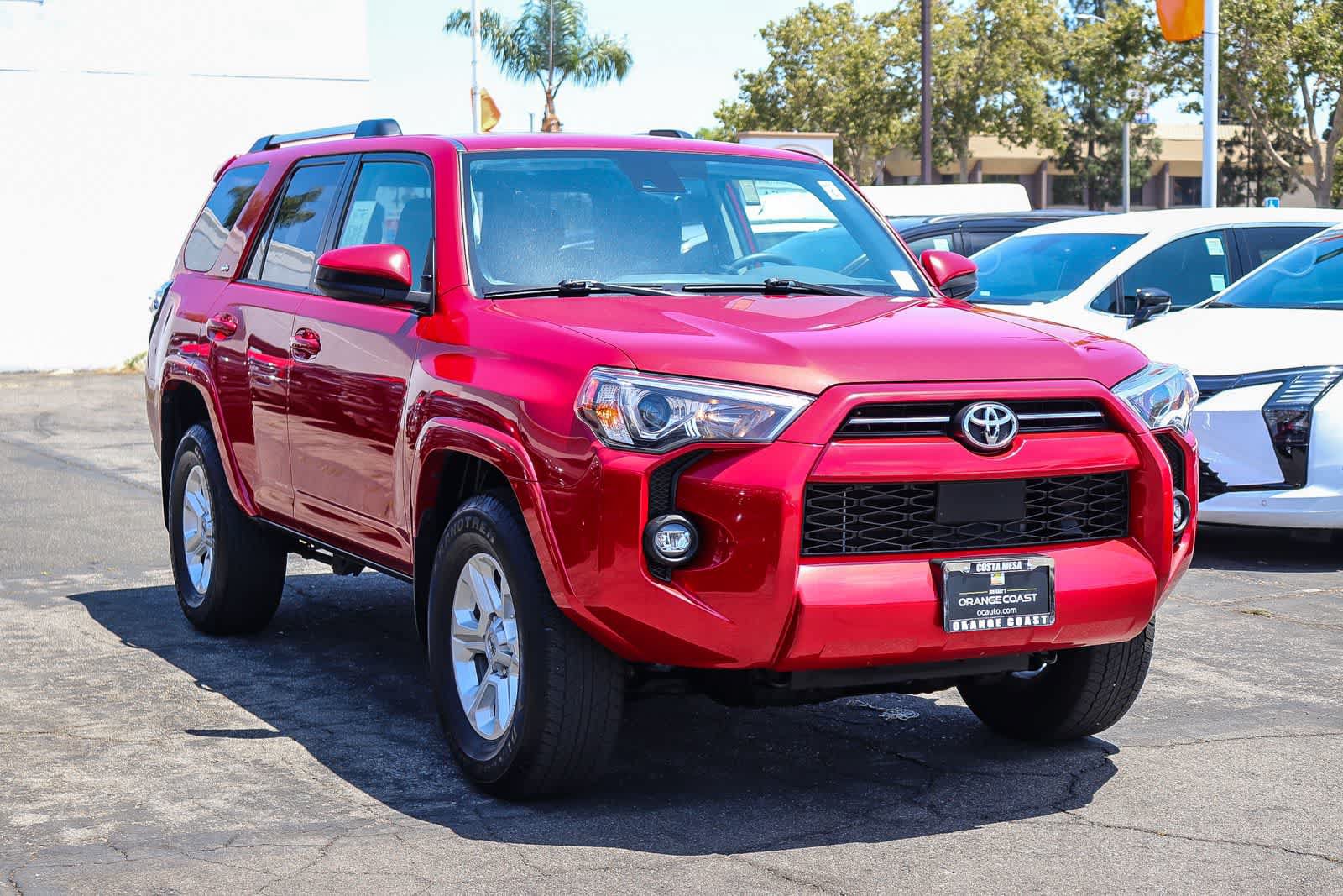 Used 2024 Toyota 4Runner SR5 RWD image 3