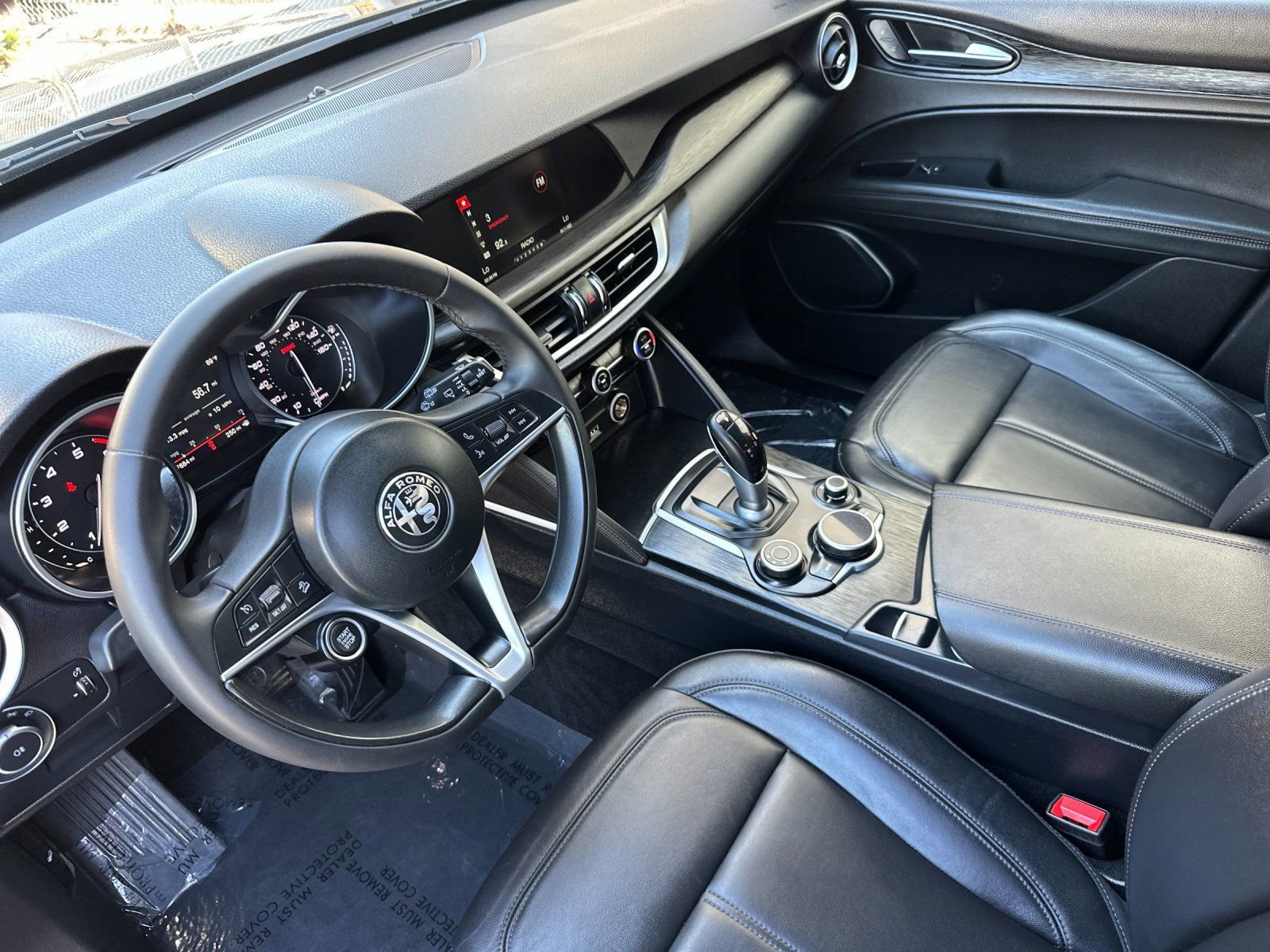 Used 2019 Alfa Romeo Stelvio image 10