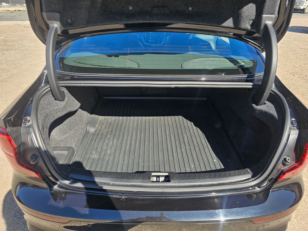 Used 2024 Volvo S60 B5 Plus w/ Climate Package image 7