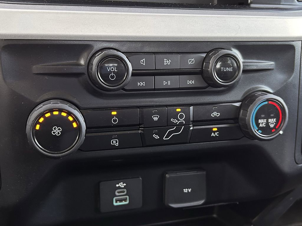 Used 2024 Ford F250 XLT image 20