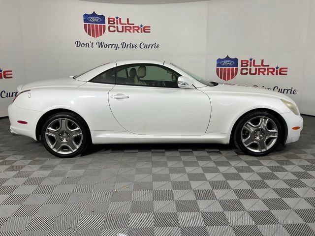 Used 2009 Lexus SC 430 Convertible image 2