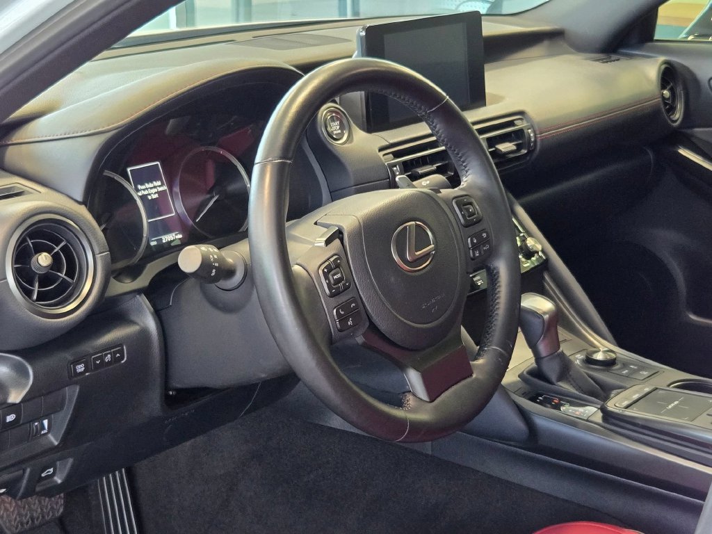 Used 2024 Lexus IS 350 F Sport RWD image 12