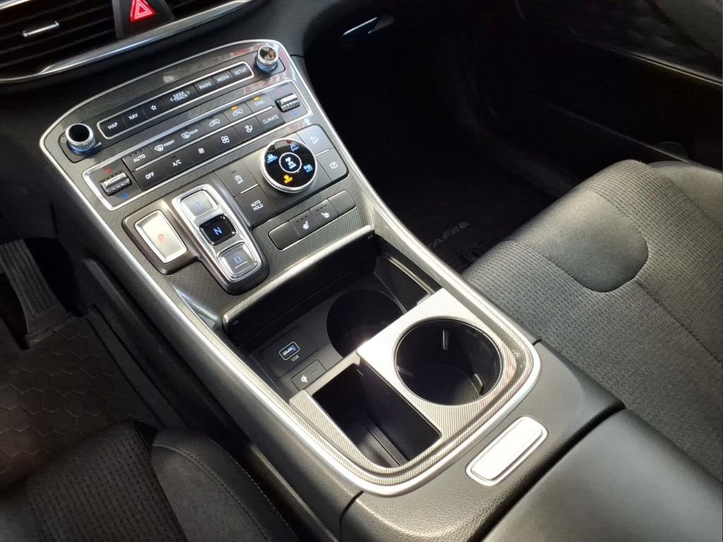 Used 2023 Hyundai Santa Fe SEL image 11