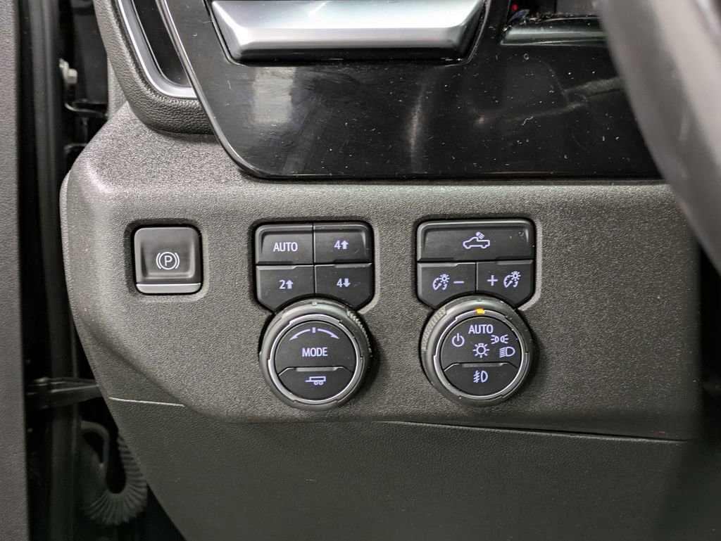 Used 2022 Chevrolet Silverado 1500 RST image 21