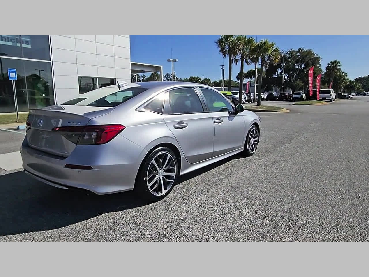 Used 2022 Honda Civic Touring image 31