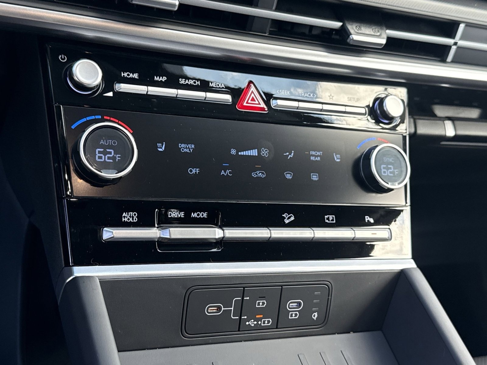 New 2026 Hyundai Santa Fe SEL image 20