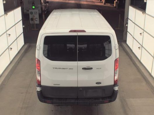 Used 2023 Ford Transit 350 XLT image 5