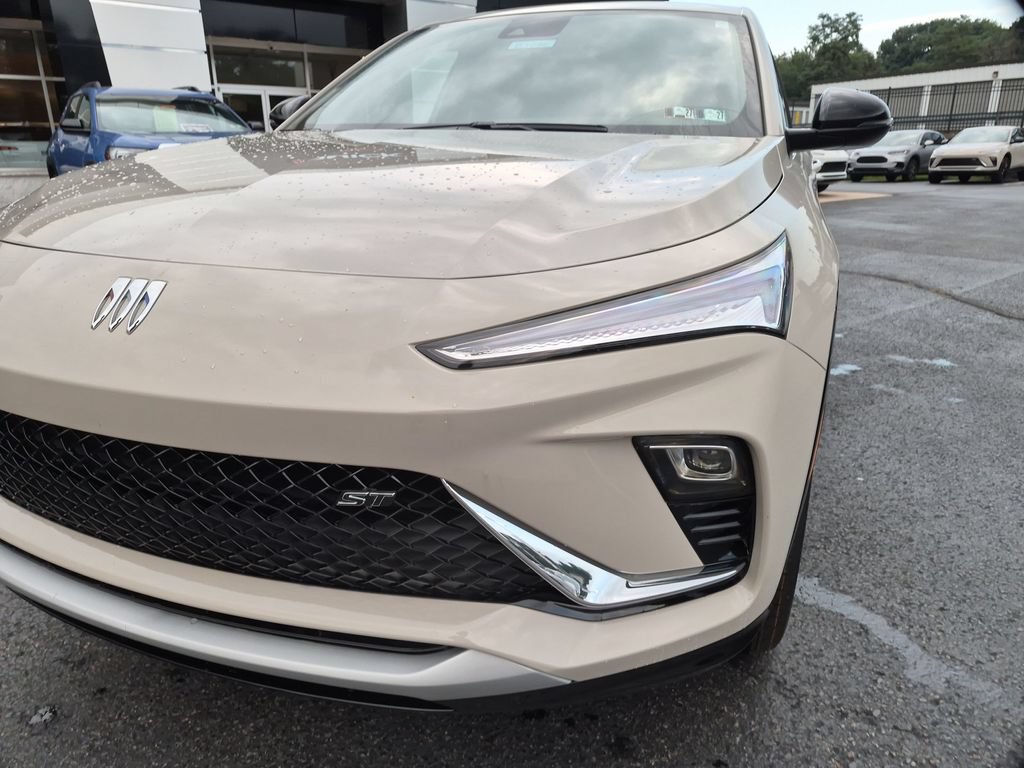 New 2026 Buick Envista Sport Touring w/ Studio Series FWD image 2