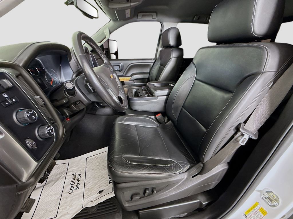 Used 2019 Chevrolet Silverado 2500 LTZ w/ Duramax Plus Package image 21