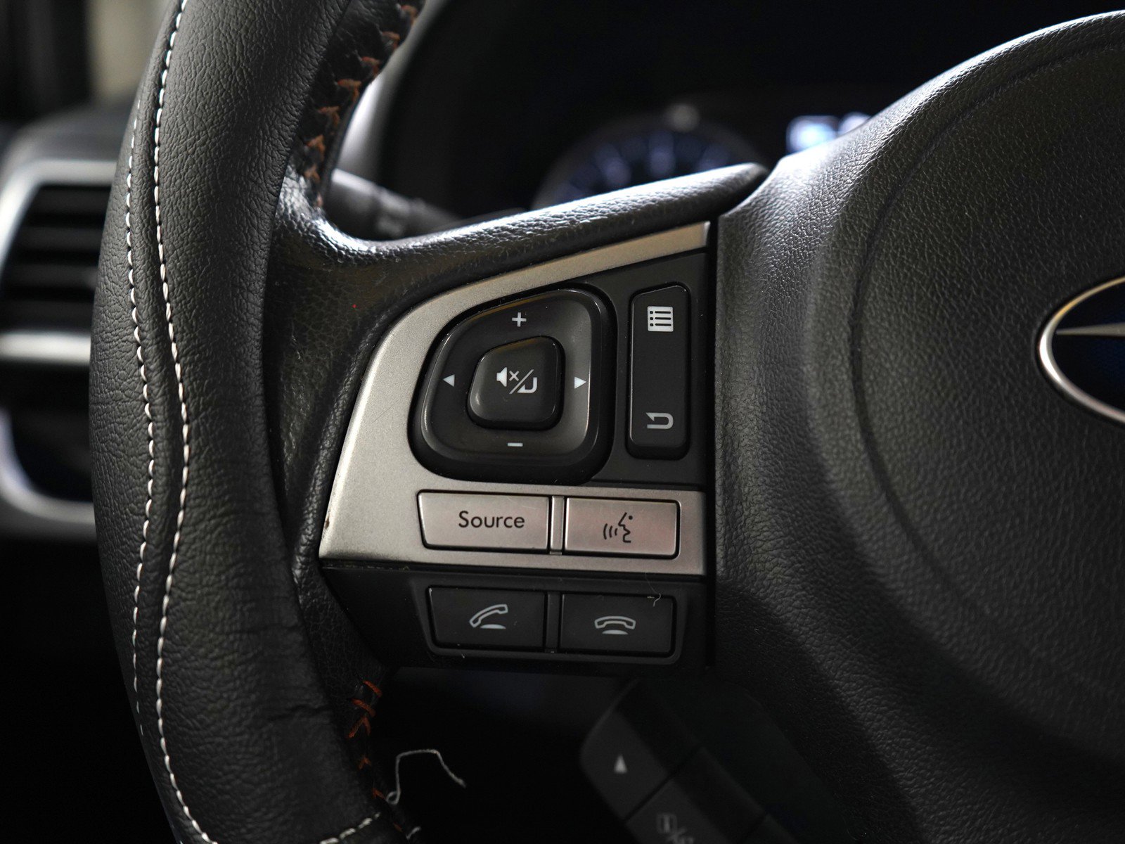 Used 2017 Subaru Crosstrek 2.0i Limited w/ Popular Package #2 image 26