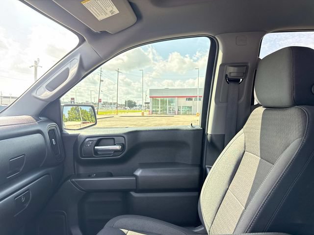 Used 2025 Chevrolet Silverado 1500 Custom RWD image 23