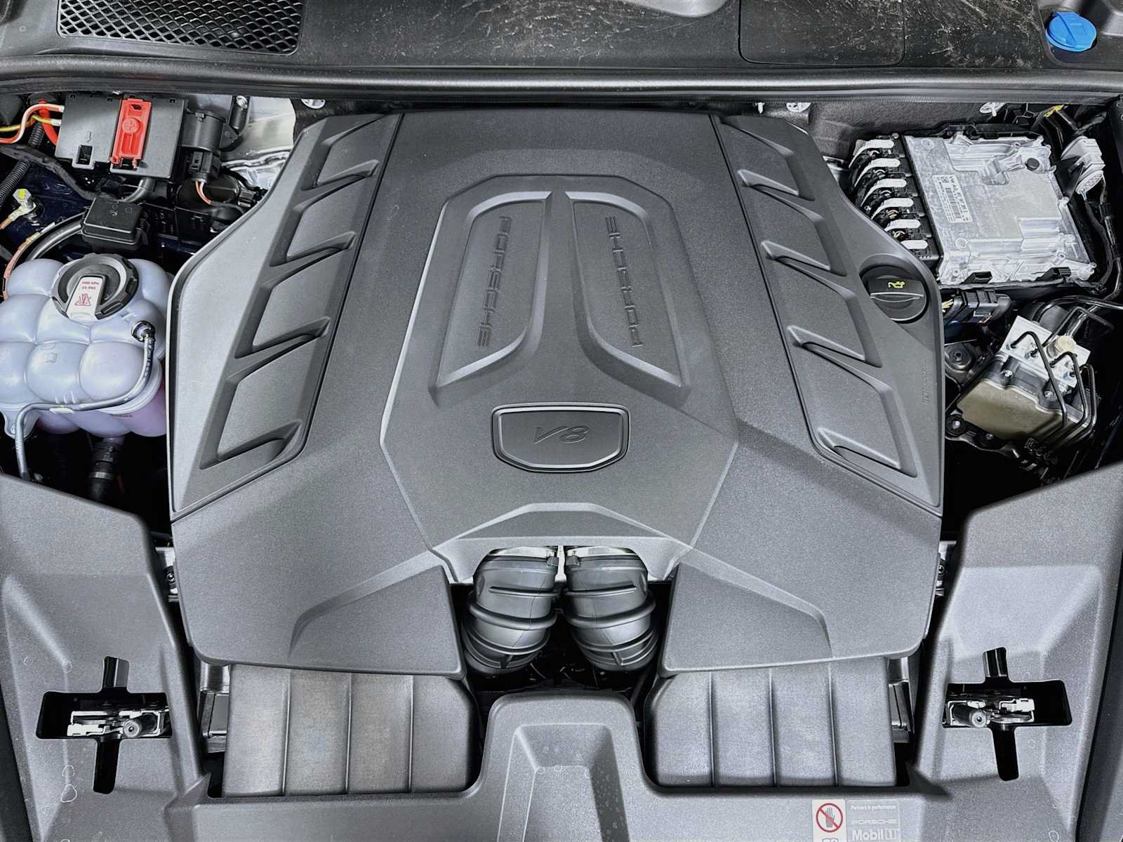 New 2026 Porsche Cayenne S AWD/4WD image 31