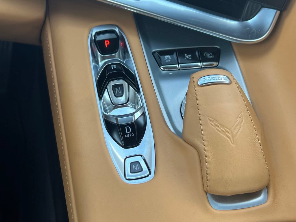 Used 2022 Chevrolet Corvette Stingray Premium Conv w/ Z51 Performance Package RWD image 32
