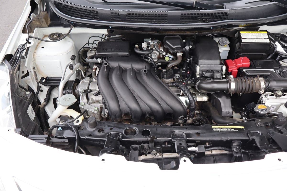 Used 2019 Nissan Versa SV FWD image 38