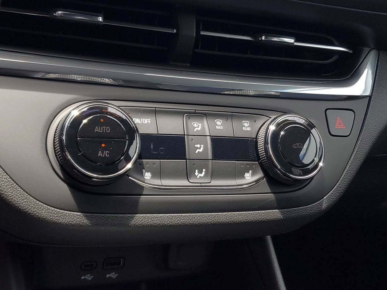 New 2026 Buick Envista Sport Touring w/ Convenience I Package FWD image 22