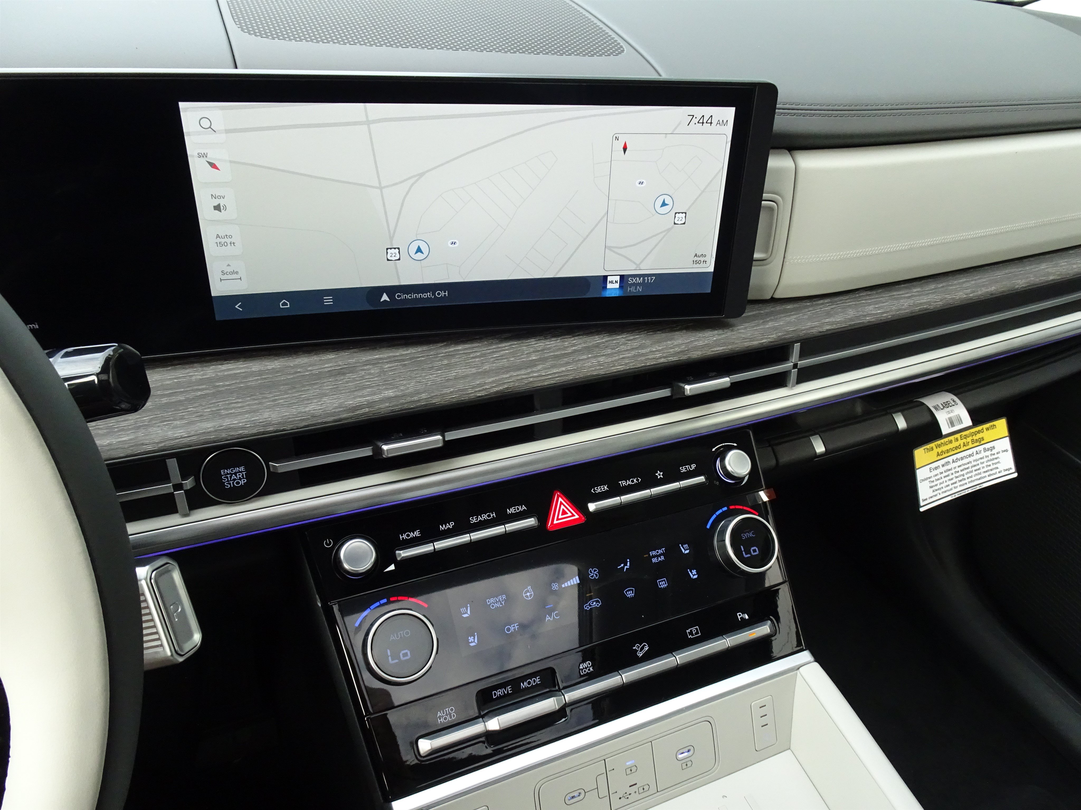 New 2026 Hyundai Santa Fe Calligraphy AWD/4WD image 13