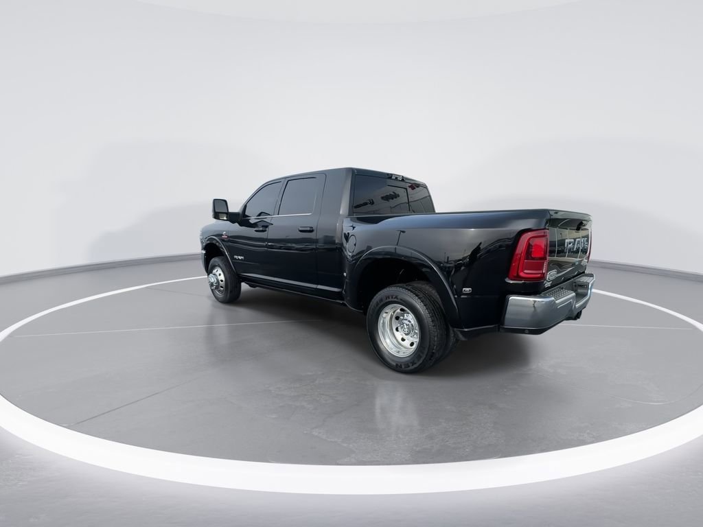 Used 2025 RAM 3500 Longhorn AWD/4WD image 7