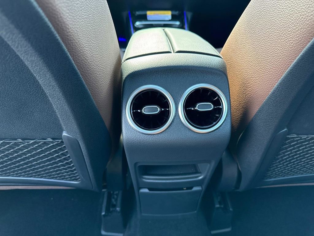 New 2025 Mercedes-Benz GLB 35 AMG GLB 35 AMGﾮ image 16